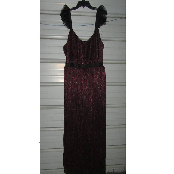 Plus size 18 Eloquii Metallic Dress Gown Ruffle Straps New Women's - Picture 3 of 6